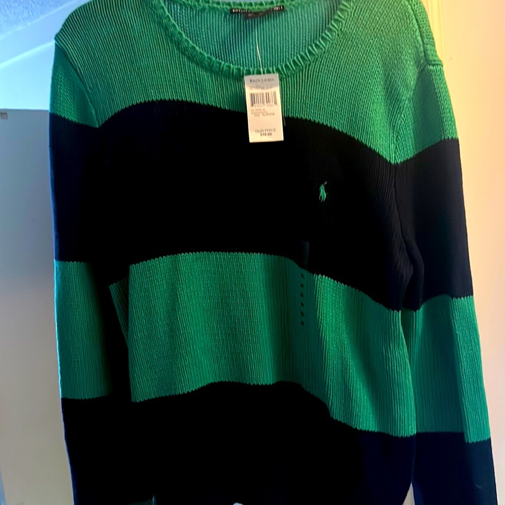 Brand new Women’s Ralph Lauren sweater